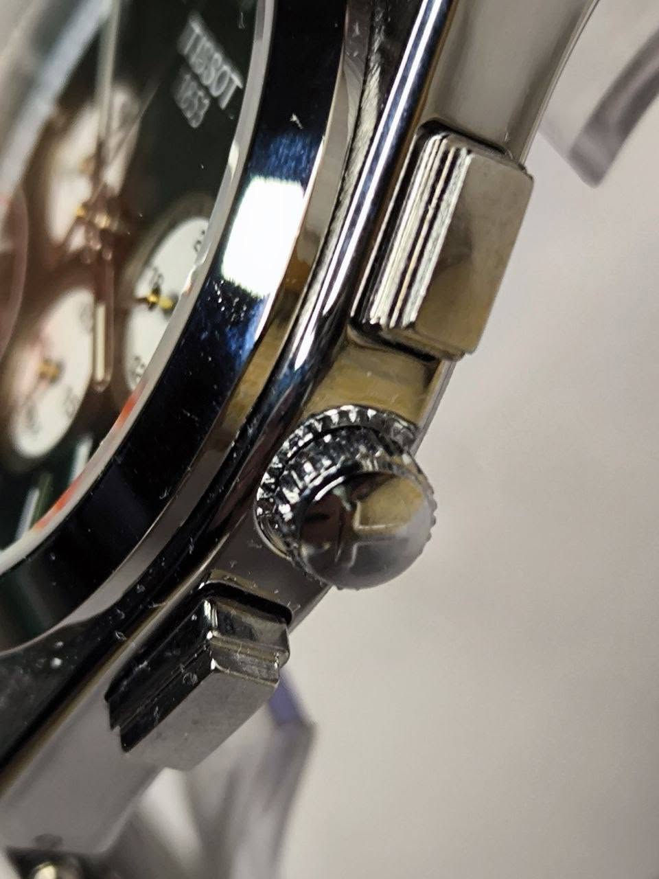 ساعة تيسوت Tissot PRX وارد اوربي 

تحفه فنية
تصميم ملكي مصممة للذوق الراقي 
ماكينة Quartz نظام ستوبوج (جميع سناتر شغاله) 
ميناء مميز مزودة بمنفذ تاريخ مع فول لامينوس اميال وارقام 
هيكل ستانلس ستيل 
 زجاج معدني مقاومة للخدش.
سير جلد طبيعي 
مقاومة ماء وغبار
قفل فراشة 
القطعة مختمة بالكامل حفر

السعر :- 40 الف ع اول تم
للحجز والاستفسار يرجى مراسلة الصفحه
او واتساب ***********
#ساعات #فولو #لايك #اكسبلور #متابعة
