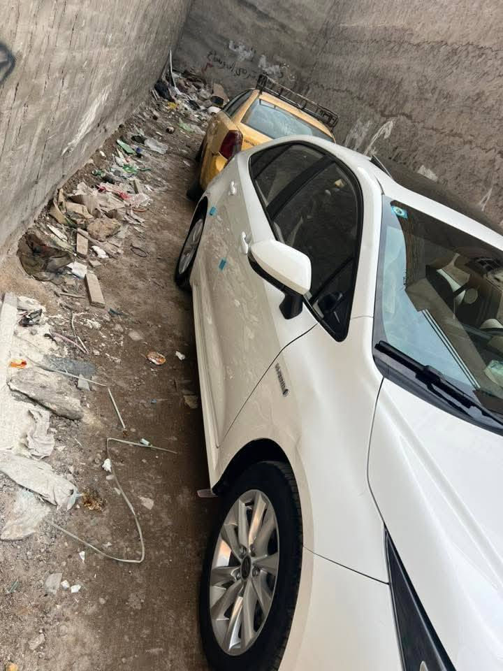 كورلا خـلـيـجي 114$ كفالة عامة 
كـفـالـه عــامــة
114$

مكان بغداد كاظمية 
***********

فـول مـواصفات 
مـكـفـوله مـن الـصـبـغ والـتـبديـل كـفـالة عامة 
ماشيه 21 ميل

رقم بغداد بإسمي تحويل مباشر نفس يوم 
سيارة جديده بوضع الشركة  

***********
