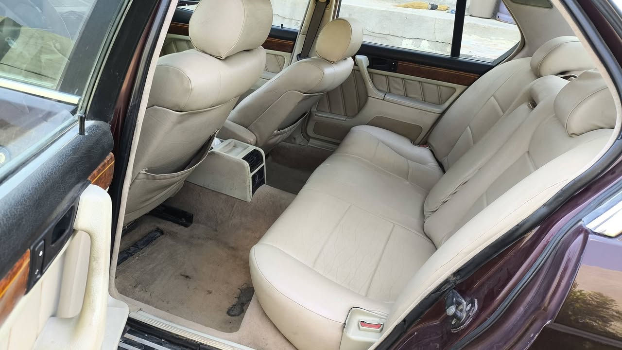 السلام عليكم بيع مستعجل سياره BMW730موديل 91تبريد ثلج❄️
صدر جديد صبغ جديد بدون حادث السياره مال جناي 
اني مكلف بلنشر اتصل عل رقم وتدلل ‏‪***********‬‏
