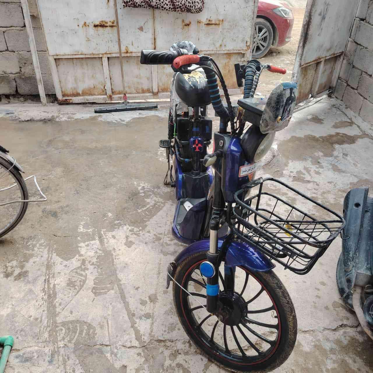 بايسكل شحن موديل ٢٠٢٤  تشغيل عن بعد + بلوتوث + ٤ بطاريات جديده شغال كامل مكانه بعقوبه السوك
السعر 150 قفل 
للاستفسار/ ***********
