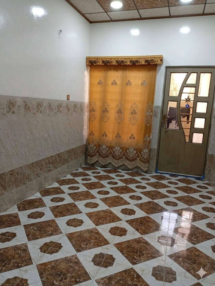بيت للبيع موصل حي الانتصار مقابل كاسر الاسعار الجديد قريب على شارع 60 مساحه 100 متر فول مواصفات بناء حديث ملك صرف سند طابو الزهور سند حديث السعر 67 وبي مجال الاتصال والاستفسار على هذا الرقم مكتب ابو خالد للعقار شارع 60 مقابل سنتر الانتصار الاتصال اكثر على هذا الرقم ***********رقم***********
