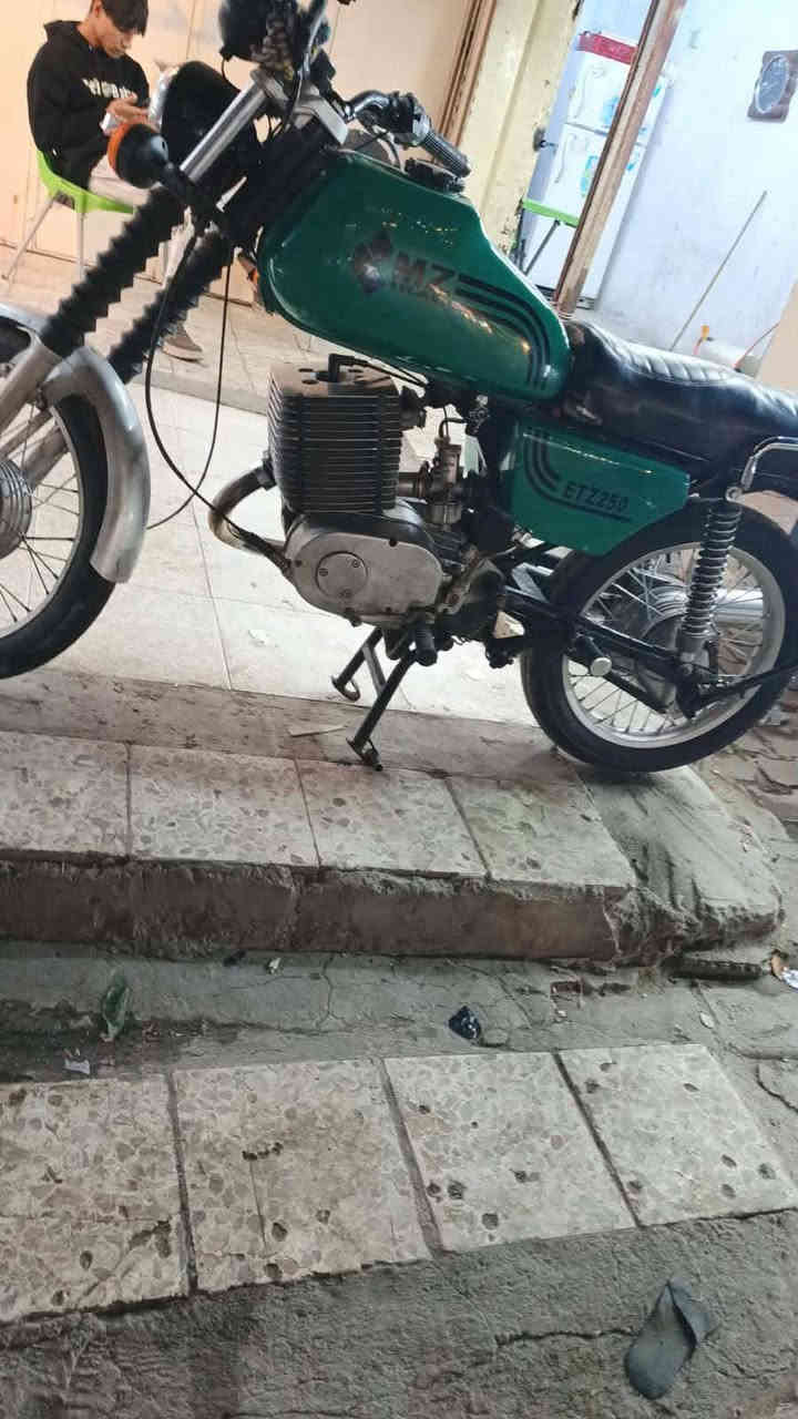 ماطور للبيع مكلف بنشر شراي يتصل
مامتواجد خاص ***********
