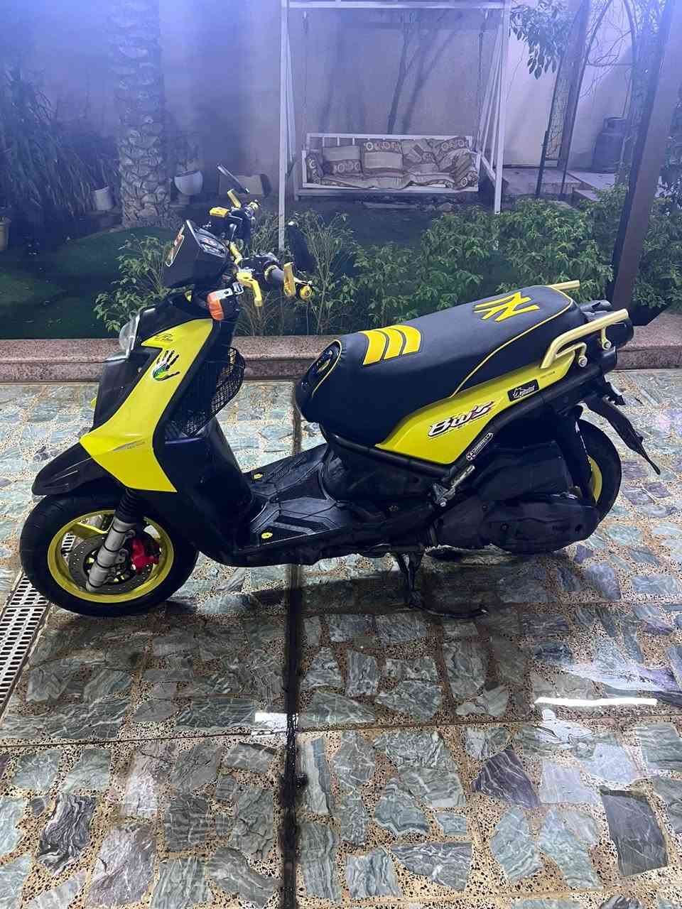 سلام عليكم  للبيع سكنس جبلي
موديل 2008 كفاله عامه ختم واحد كفار ومكينه 
الدراجه مكينه بلاديه تزويد خارجي اصلي 
الدراجه لون مميز اصفر ليموني 🍋🍋
صالنصه رياضي كاربون ياباني اصلي 
كشن رياضي دبل رياضي 
اشاير خلفيه رياضي 
نشره مخفيه علا طول الدراجه 
مري رياضي 
وبعد بيه تزويد مثلا ماوضحت بل صوره 
السعر 1500 مليون ونص 
وبيه مجال 
مكاني بغداد
***********
