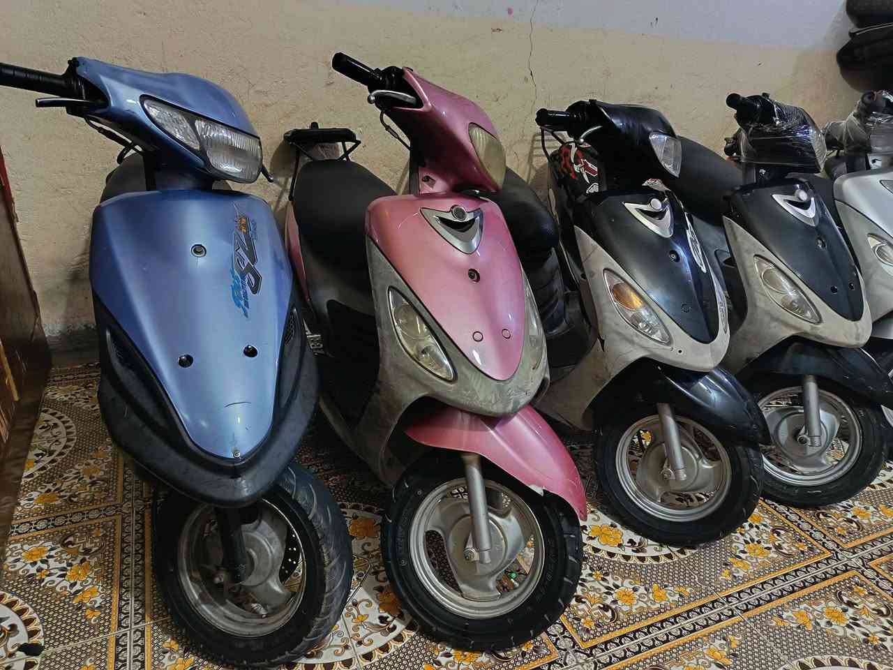 يالله
السلام عليكم شباب

تم وصول وجبه دراجات خير من الله

ماكسات ع 550 بوشه، 50 بلاد

ماكسات قجم ع 450

عصفوري 400

مصريه كلاسك 400

سلف  كهربايات كلها

شغاله شلعه ومعدل

عنواني الناصريه مركز

رقمي وتساب

***********

الشراي يتصل او يراسلني ويدلل

بيهن مجال حك الجيه
