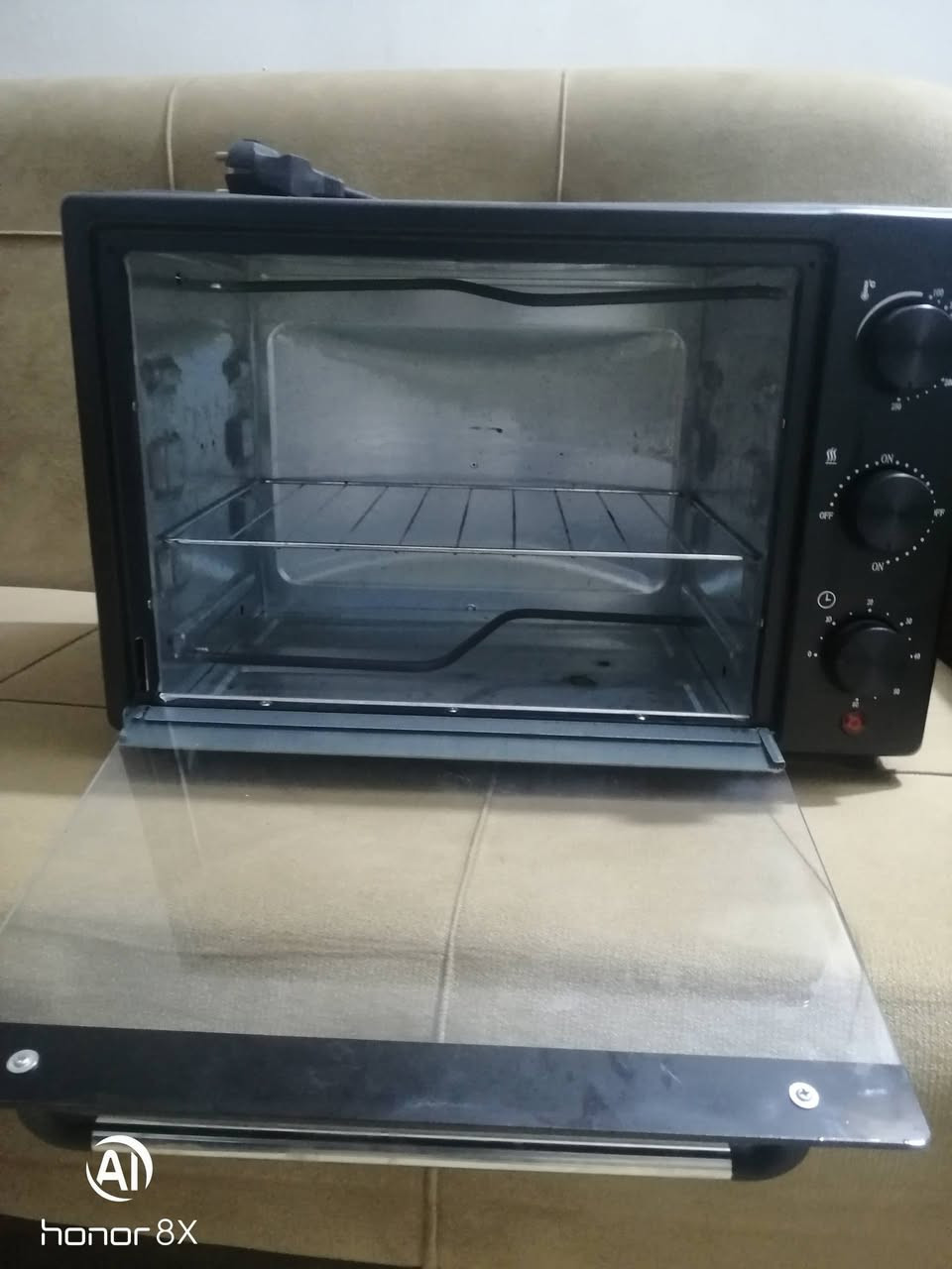 فرن كهربائي للبيع سعره. ٣٥
للاستفسار الاتصال على الرقم ***********
