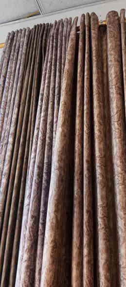 عرض خاص ولمده محدوده 
ستائر القطعه ب12 الف 
العرض 2 م والارتفاع 310 
متوفر توصيل
عنوانه كربلاأ العطيشي مقابيل البلديه 
*********** ادهم
