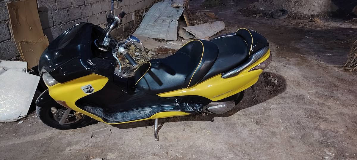 سلام  عليكم ورحمة الله وبركاته
فورزه اللون ليموني صفر ٩ مكفوله كامله نشالله َماعدا دبلات  خلفيه 
مكاني كربلاء طويريج
سعر مليون و٣٠٠


**إذا كنت صاحب هذا الإعلان وتريد حذفه لأي سبب، رجاءا أرسل رسالة إلى الدعم الفني**