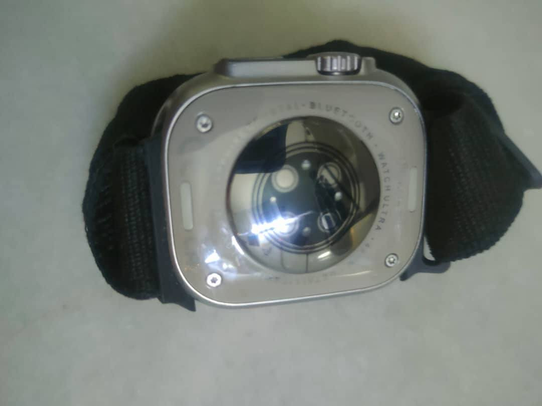 للبيع ساعة تاتش ذكية مع كل التطبيقات بتدعم شريحة وكرت ذاكرة
ناقصها شاحن لاسلكي


**إذا كنت صاحب هذا الإعلان وتريد حذفه لأي سبب، رجاءا أرسل رسالة إلى الدعم الفني**