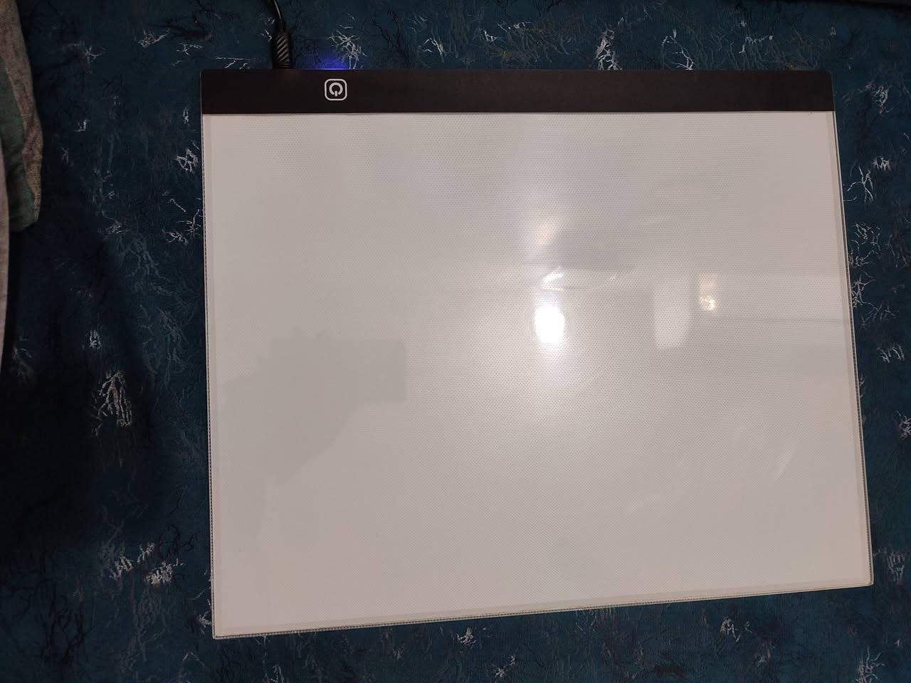 لوح أضاءة LED   مناسب لأعمال الرسم، التخطيط، والنسخ الفني.
السعر 10 ألف مع توصيل


**إذا كنت صاحب هذا الإعلان وتريد حذفه لأي سبب، رجاءا أرسل رسالة إلى الدعم الفني**