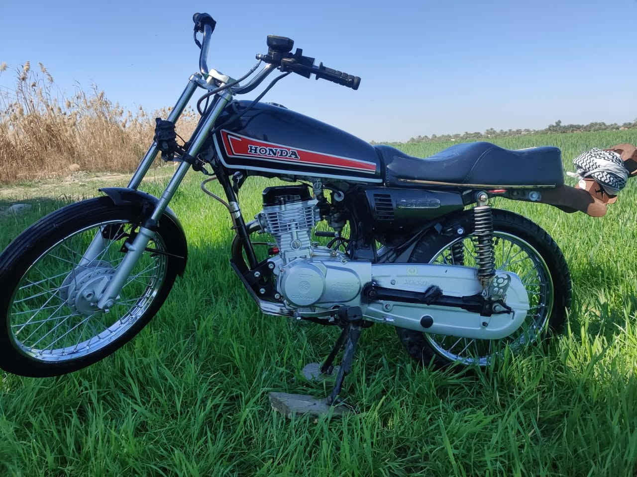 السلام عليكم دراجه للبيع مديل 2025 
باقي التفاصيل عل رقم 
‏‪0780 499 5020‬‏
ما متواجد فيس
