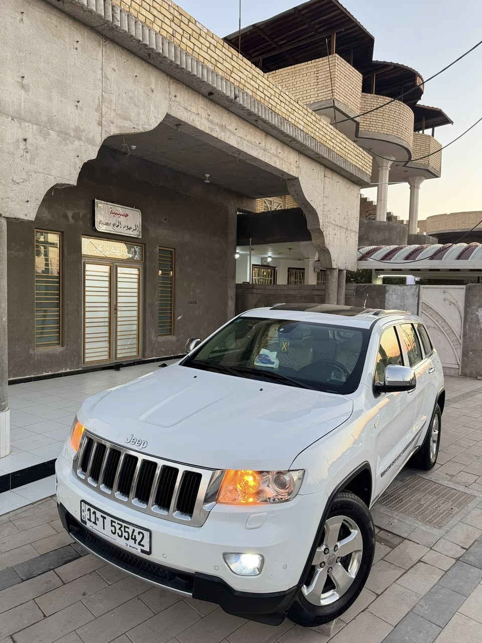 اللهم صلي على محمد وال محمد
السلام عليكم بيع فقط بدون مراوس بدون مراوس 

جيب لمتدد Vib فول مواصفات 2013 وارد خليجي مكفوله كفاله عااامه من الضربه والصبغ والتبديل 

حته الدعاميات على وضعه الشركه

شرط برغي ممفتوح بيها كل قطعها بلاد 

رقم بغداد مشروع وطني سنويه مجدده لغايه 2030 شرط التحويل مواصفات كشنات جلد قرميدي كشنات كهرباء تبريد شاشه تحكمات جكات تصعد وتنزل خزن ميموري ستيرن تشغيل عن بعد مري شفط كشافات ضباب سلايد روف فتحه 4 بصمات ماوس وضعيات قيادة سبورت طين ثلجي فورويل تبريد قطعتين منضومه زنون كامله حساسات وبعد معروفه مواصفات لمتدد

السيارة كامله مكمله من كلشي محرك وكير 3600 شرط ابيع ع الفحص اذا بيها برغي مفتوح مرجوعه تخم تاير ويل 18 جديد حداده جديدة 100‎%‎ تبريد وتدفئه كله شغال حجر صالنصه موجود السيارة ماشيه
128 

 حقيقي بدون تلاعب بالعداد 

 السيارة كلش جديدة ونصبه ونضافه احلى من الصور بهواي وبيها كتاب سونار من المندلاوي وتجي وتشوف وتفحص بعينك للاستفسار الاتصال بالرقم ***********

السعر 187 

مكان السيارة البصرة 

بيع فقط بيع فقط بدون مراوس

رجأً بدون تعليقات سلبيه

السيارة كلش نضيفه وبالواقع احلى بعد
