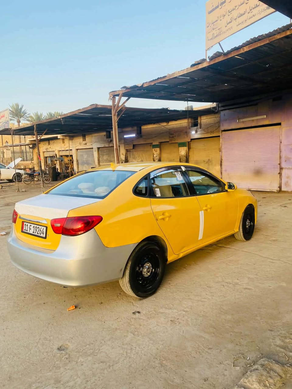 السلام عليكم
النترا 2010 للبيع فقط 

رقم بغداد بسمي مصفرة هيئة وغرامات 

خط جوال 

تخم تاير جديد 

تدفئة تبريد 

صدر امامي خلفي جديد

باتري جديد 

دوشمة جديدة 

كير محرك خير من الله 

المكان ديالى تقاطع الوجيهية 

مكلف بالنشر 

رقم صاحب السيارة 

***********
