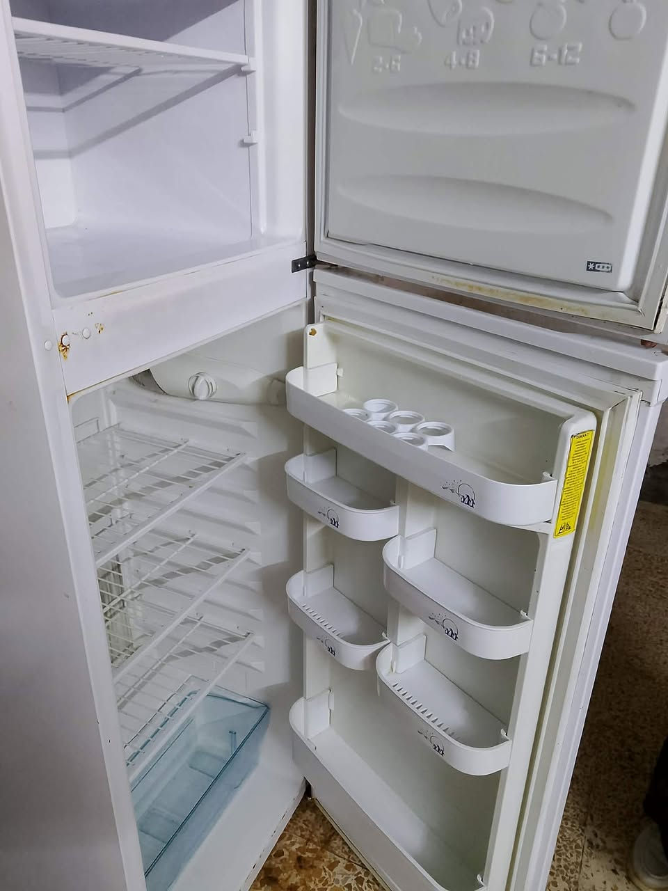 للبيع ثلاجه شرط شغاله السعر 95الف المكان جانب لايمن  اليرموك


**إذا كنت صاحب هذا الإعلان وتريد حذفه لأي سبب، رجاءا أرسل رسالة إلى الدعم الفني**