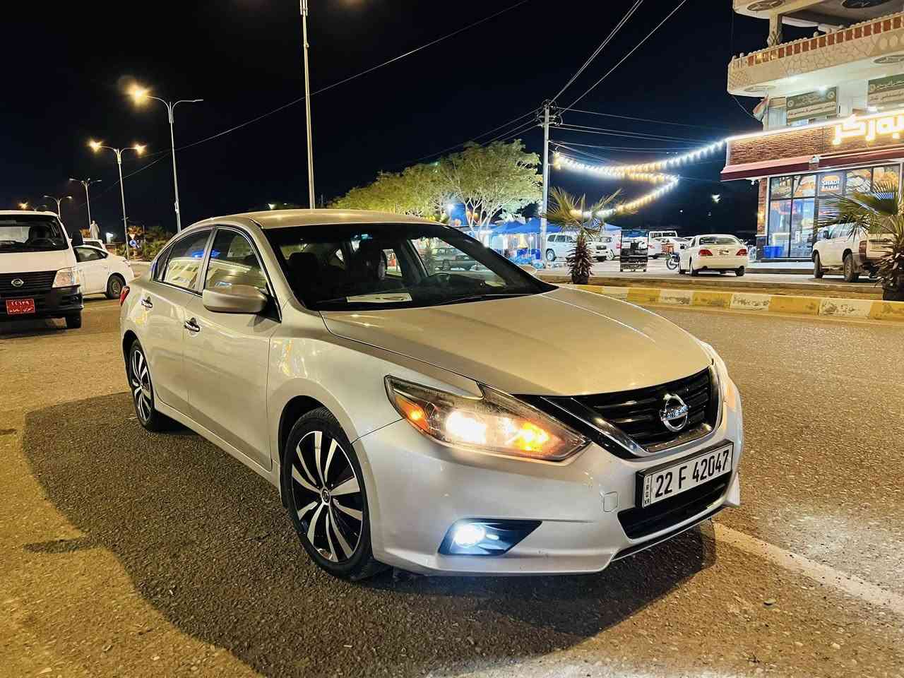 Altima 2017
بوند صبخ  
صونر موجود 
٩٢ كيلو ماشي  
سعر ١٢٦ 
***********
