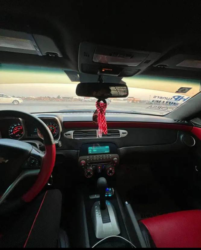 كمارو 2013
V6. 3600
وارد امريكي حادثها بنيد فقط بدون دواخل شاصي بدنة لغود كله كفاله حته البرانكيت الضربة سطحية قطعة وحده صبغ والباقي كفاله
رقم بغداد الجديد بأسمي هزه وسنوية

داخل جلد احمر
حساس تايرات
جام اوتو 
تايرات تخم جديد 
ويل zl1
دعامية zl1
ضفيرة جديدة بدون اي قطع
محرك جديد 
تبريد شغال
السيارة خير من الله ومصروف عليها
السعر ٨٥ بيها مجال الطيبين ***********
