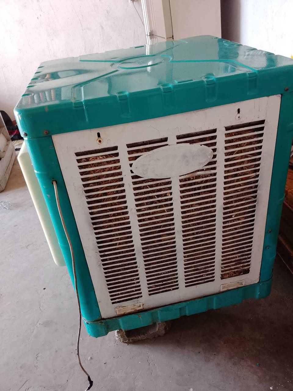 مبردة برفاب ايرانيه الباب الاول ماطور سرعتين واتربم حلفه طوافه جديده جاهزه بس ادير مي وتشغل السعر 110 عنوان الحمدانيه


**إذا كنت صاحب هذا الإعلان وتريد حذفه لأي سبب، رجاءا أرسل رسالة إلى الدعم الفني**
