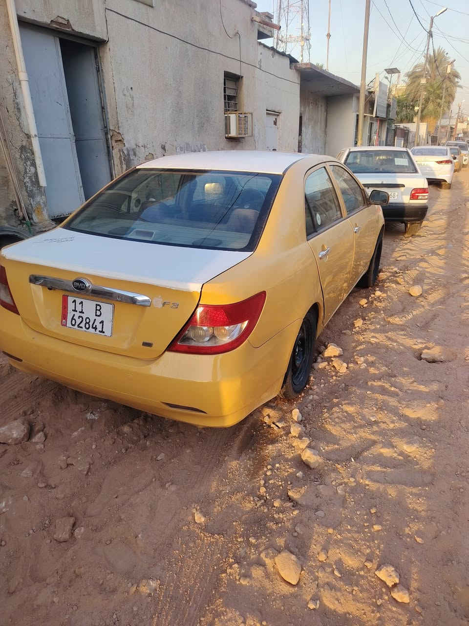 بي وايدي أف 3 موديل ١١ كفاله عامه من ضربه وصبغ حداديه تخم تاير تبريد جدد رقم بغداد انكليزي بسمي هيئه مصفره سعر 50 رقم *********** مكان الديوانية
