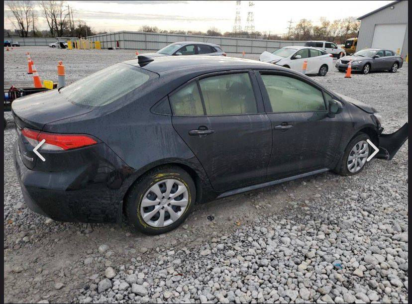 سلام عليكم
تيوتا كورلا هايبرد موديل 2024 واصله الحره
***********
