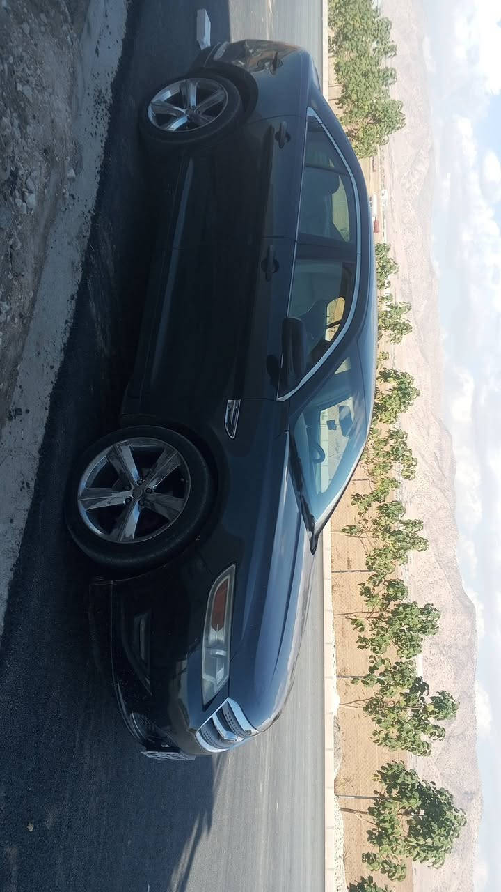 السلام عليكم
فورد تورس 2011

تحويل وكاله بشرط

كير وا مكينه بشرط 

حادث بونيد وا جاملخ

ماشيه 239000

تواير جدد

ويل 20

تبريد تدفئة 

كشنات كهربائي 

كشنات هيتر

 حساسات 

9$ وراق غرامة على السياره هم ينزل من السعر 

السعر 105$

***********

مكان السياره دهوك
