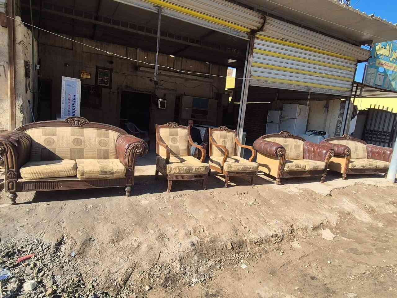 السلام عليكم تخم زان نضيف كلش بدون ضرر العنوان الحمزة الغربي الحي العسكري الاستفسار ***********
