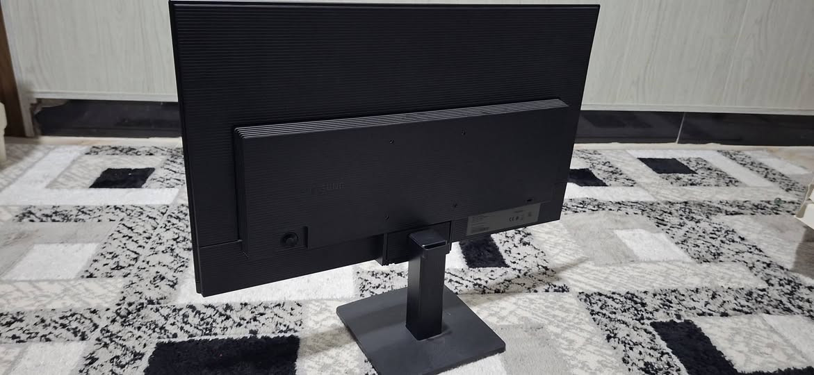 كرت شاشة اقتصادي ممتاز لدقة 1080p )rx6500xt ) وتكدر تبحث عن التفاصيل بالذكاء الاصطناعي

شاشة ( 1080p ) من سامسونج (100hz)
الشاشة ممتازة الوان حلوة وبيها كيم مود واستجابة (5ms) فقط والتفاصيل تكدر تبحث عليهن (S24D300GAM)

السعر عالخاص اذا مو شراي لا تعبني مستعجل عالبيع بسبب التطوير


**إذا كنت صاحب هذا الإعلان وتريد حذفه لأي سبب، رجاءا أرسل رسالة إلى الدعم الفني**