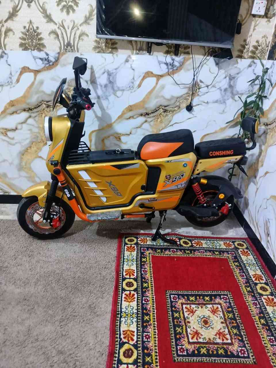 السلام عليكم شباب عندي دراجه شحن اكس 900 دراجه جديده كلاش حلوه البيع مكاني بلحيانيه شارع ستين علي شارع القاد مقابل المعارض سعر 500 بيه مجال وهذا رقمي  *********** 5بطاريات
