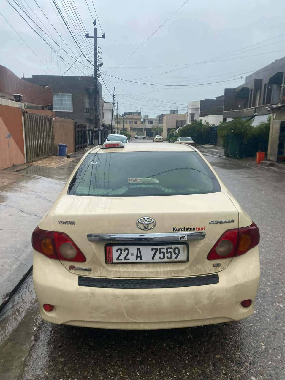 تەکسی کوردستان 2010 
گێڕ تۆماتیک 
چامڵغ دواوە لای سایەق سبووغ 
دووسێ جێگا ساردی هەیە 
سعری 118 گەڵا و مەجال 
ژمارە خاوەنی 
*********** كويسينجاك, أربيل
