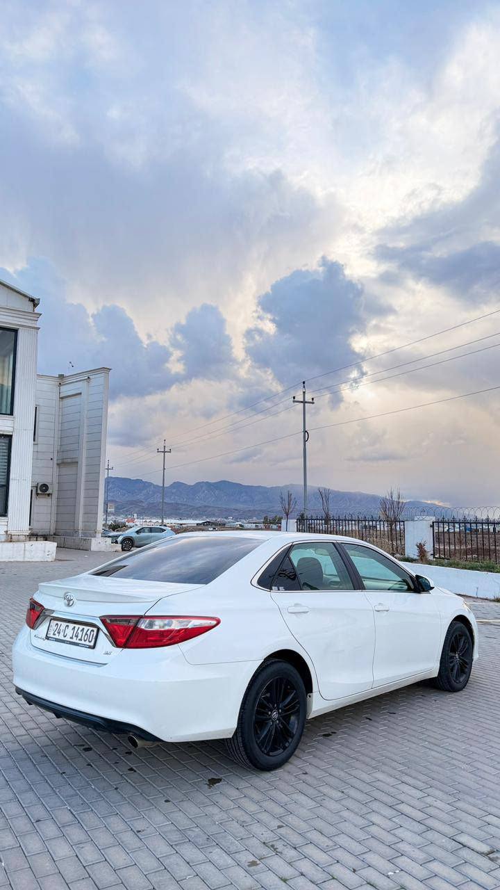 كامري ٢٠١٥ se
رقم دهوك 
كلين إبراهيم الخليل
فقط باب الورا صفحة النفر صارت بي طخة وصبغ على گد شبرين
گير محرك شرط مامفتوح
رقم وسنوية جدد 
تايرات طخم كامل السيارة بدون نواقص
مكانها زاخو _ دهوك
سعرها 158$
م : ***********
