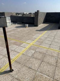 معجون بولي يوريثان • مضاد انزلاق • مقاومة حرارة وكيمياء