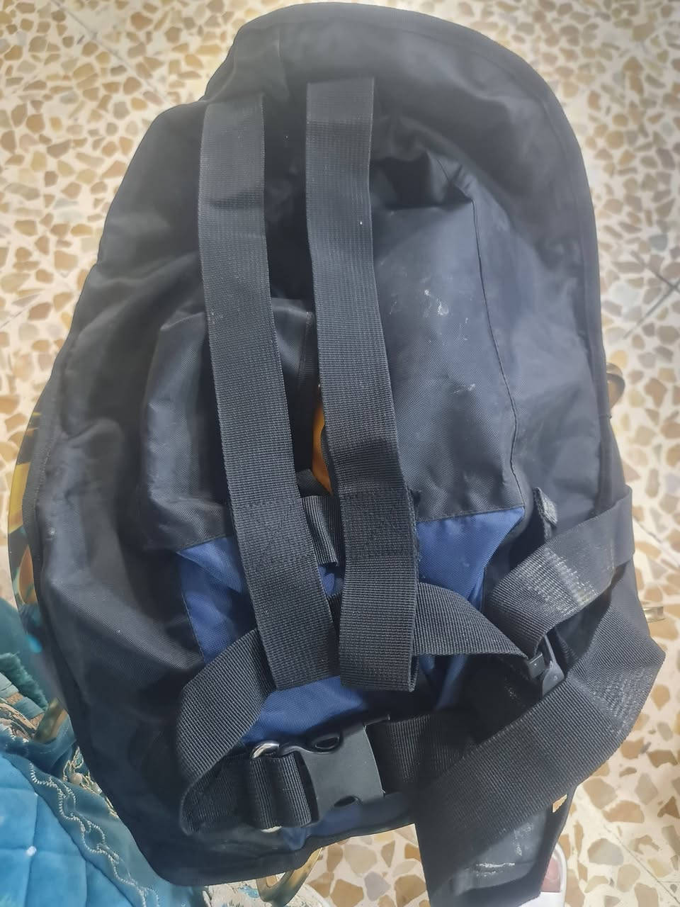 اخوان ماعرف هذه شنو تخص الغواصين او البحاره. حط سعرك وبالعافيه


**إذا كنت صاحب هذا الإعلان وتريد حذفه لأي سبب، رجاءا أرسل رسالة إلى الدعم الفني**