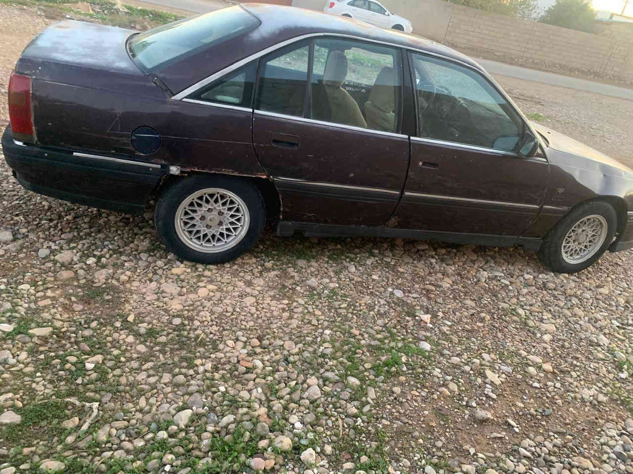 السلام و علیکم
للبیع اوبل اومیگا مودیل ۹۲ سنویە کارتونی  رقم کرکوک مااندل صاحبهە 
محرک و گیر و تایرات و باتری و اکسل کلە ابشرط 
مکان سیارە داقوق 
رقم الموبایل ***********
