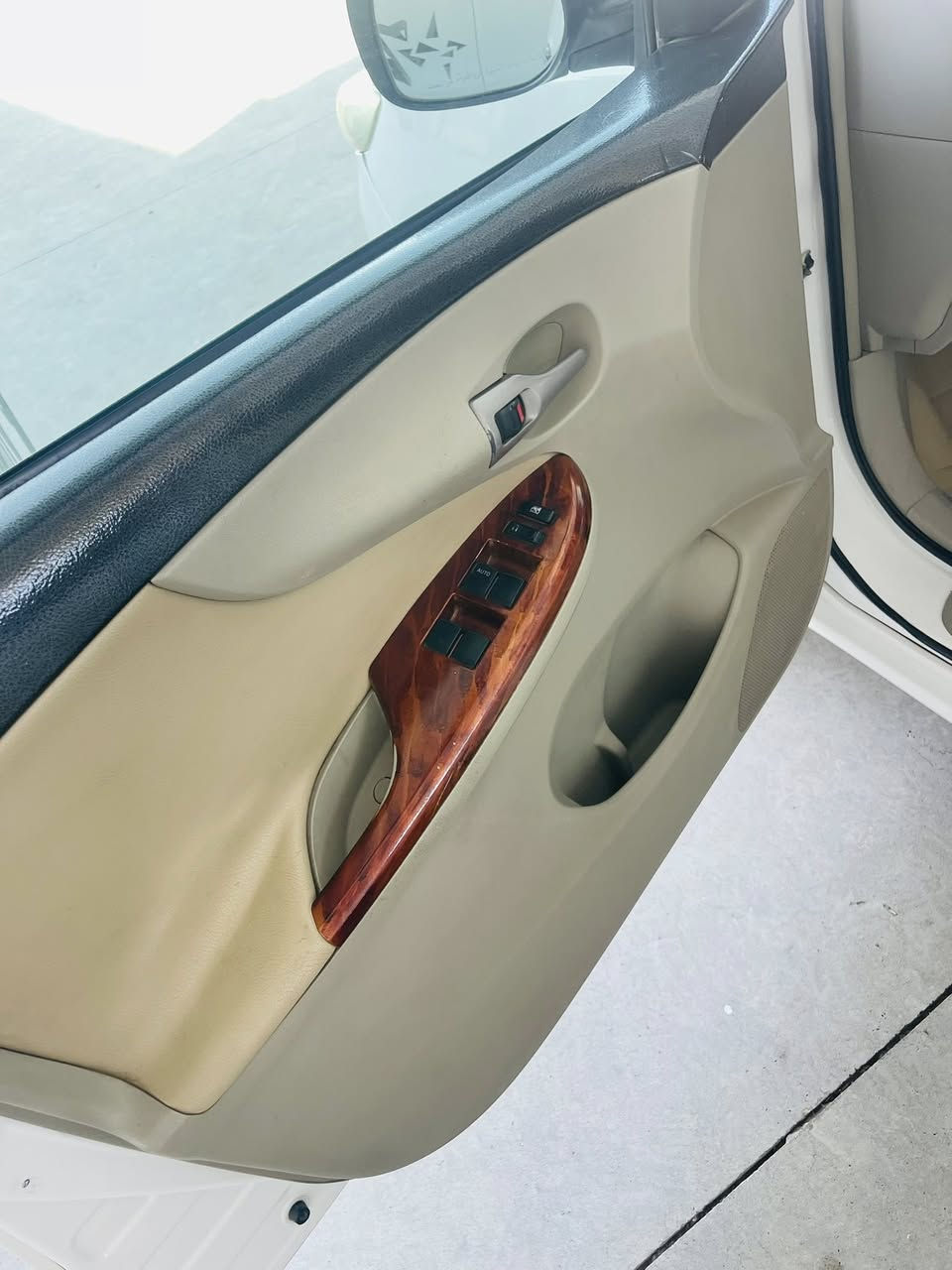 كروله 
موديل 2013
رقم اربيل جديد + سنويه جديد
كير اتو 
محرك 18 ما مفتوح 
بدون صبغ 
السعر 150 وبيه مجال قليل 
مكان السياره اربيل ناحية الكوير


**إذا كنت صاحب هذا الإعلان وتريد حذفه لأي سبب، رجاءا أرسل رسالة إلى الدعم الفني**