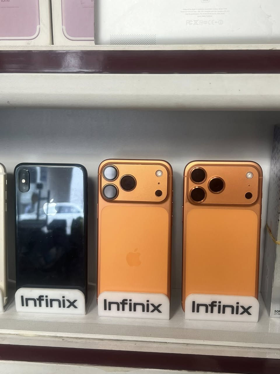 متوفر اجهزه مستعمله ونضيفه. جدا جدا. ومتوفر اجهزه جديده 
وب اسعار تنافسيه عنوان المكتب.  شارع السينما مكتب الهرم العراقي.  قرب مطعم الفلوجه.   واتس ***********
