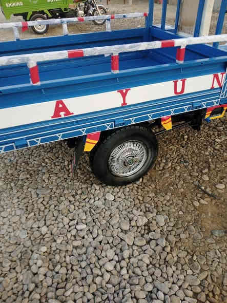 سلام عليكم ستوته دايون للبيع مكفولة كفاله عامه وراق أصولي كهربائيات شغاله 2017 سعر 1200 وبيه مجال مكاني بابل الشوملي ***********
