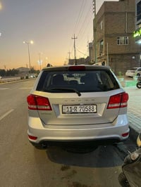 جورني • ٢٠١١ • ٦ سلندر