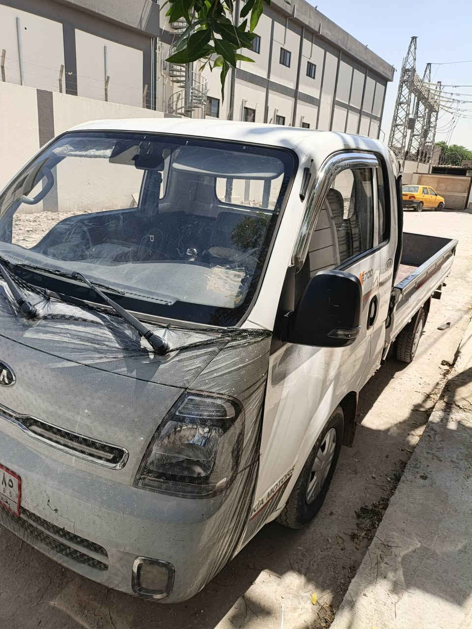 كيا حمل موديل  21جاهزه بيها صبغ الربع الوره الباب فقط رقم بغداد شرط تحويل
***********
سعرها 128
