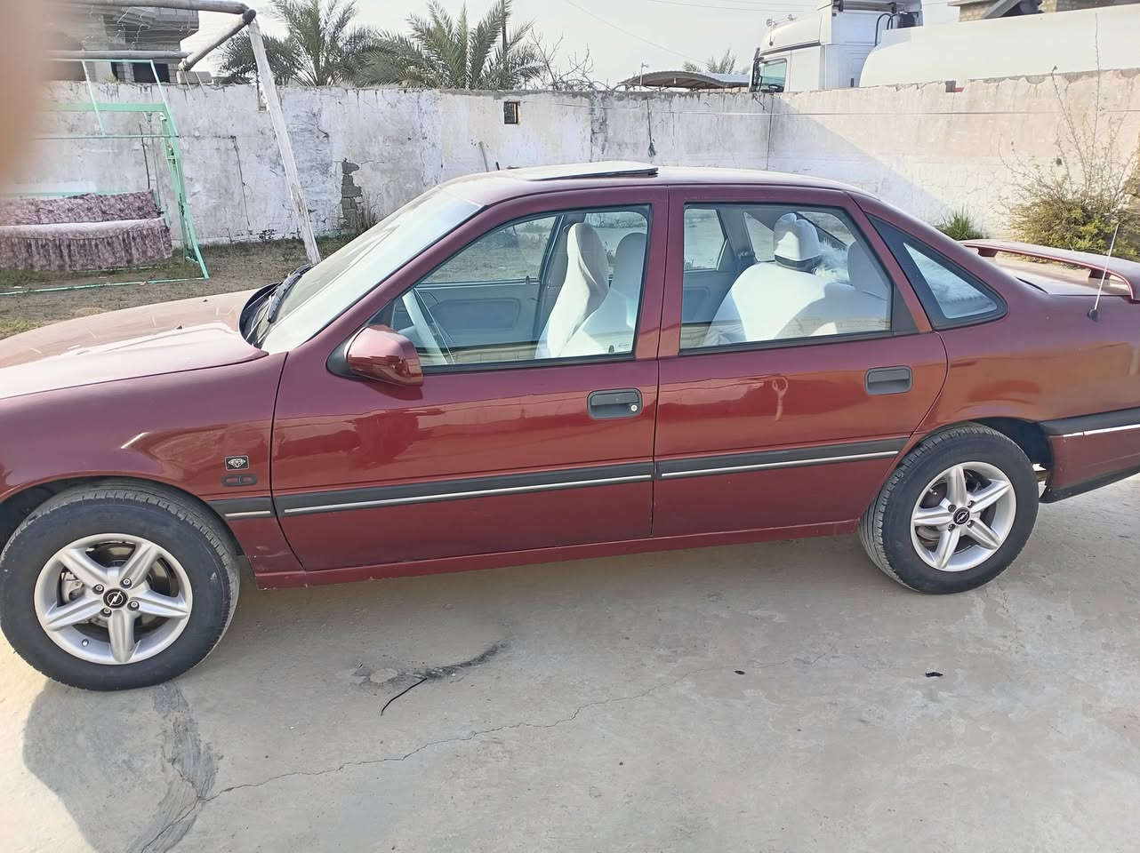 حجم ١٨ موديل ٩١ سنوية لل٢٩ رقم نينوى ألماني كابون بنزين شرط التحويل بدون ضرر كير ومحرك شرط سعر ٤٦ شراي اتصل ***********
