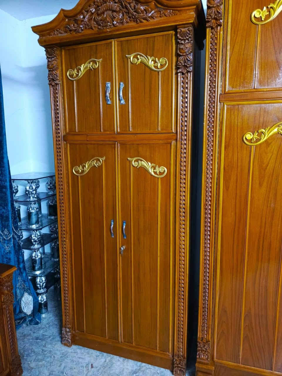 غرفه طابقين داخل خارج صاج تسكام السعر مليون و400بيها مجال العنوان بابل طريق السريع قرب محطة انوار بابل الشوملي مكلف بالنشر اتصل ***********
