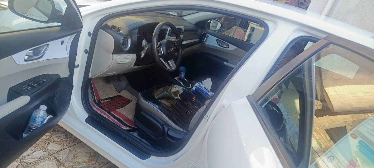 سيراتوا 2024
محرك 
1600
ماشيه134
كفاله عامه
السعر 173
للاتصال
***********
