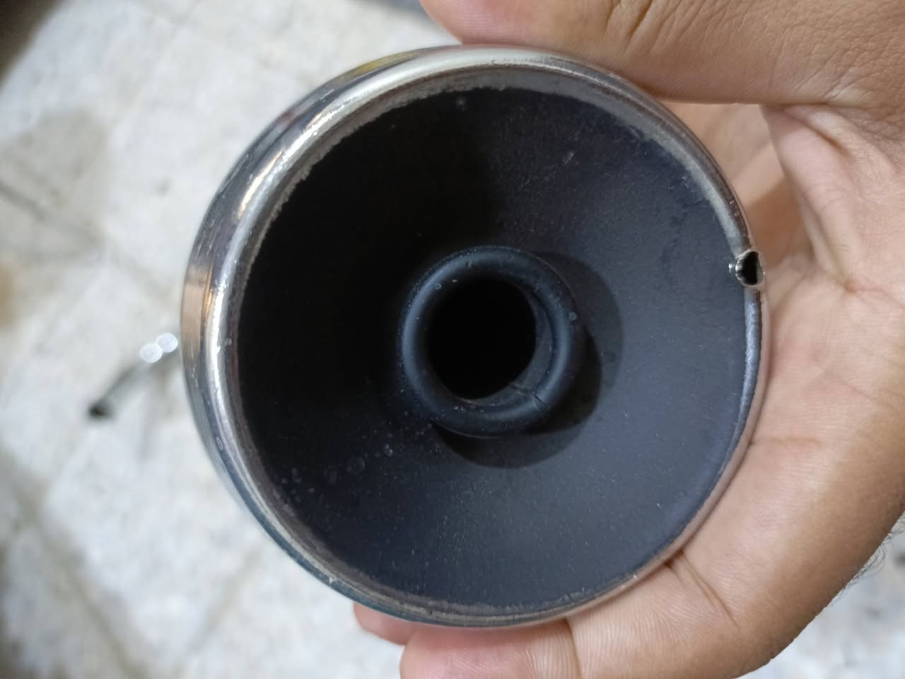 صالنصة كاتم اصلية ام الختم مامشدودة ***********
