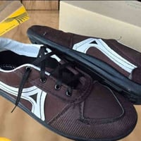 يوجد حذاء الفا رجالي سعر الكرتون 23 اهل الجمله كميات سعر مناسب 22 قياس...