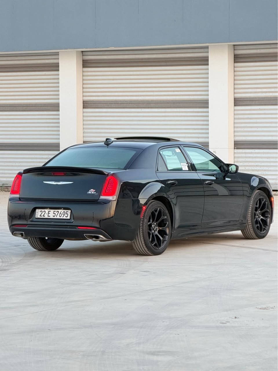 اللهم مصلى على محمد وآل محمد 
Chrysler 300S 2018 black edition 
فول فول فقط مابي رادار امامي
220$ورقە 
بانوراما دبل فتحة
كشن جلد
كشن تدفئة
كشن تبريد
كشن كهرباي 
حساس امامي خلفي
شاشة كبير
تحكمات ستيرن
مرايا قلاب ينزل
رادار خلفي 
رادار مرايا 
بجم عريض دبل لحية
لايتات ليد 
سياره تخم امامي خلفي اكسل كلى ابشرط 
اخوان سيارة كلين تايتل داخلل عراق اهنا  صاير جاملغين امامي معه بونيد ابشرط بدون دواخل ايرباك
سنوي هزة فحص كلها جديد حتى ٢٠٣١ بسمي تحويل وكالة نفس يوم رقم سياره اربيل 
 مكان السياره كركوك 
رقم الهاتف:*********** كركوك, العراق

