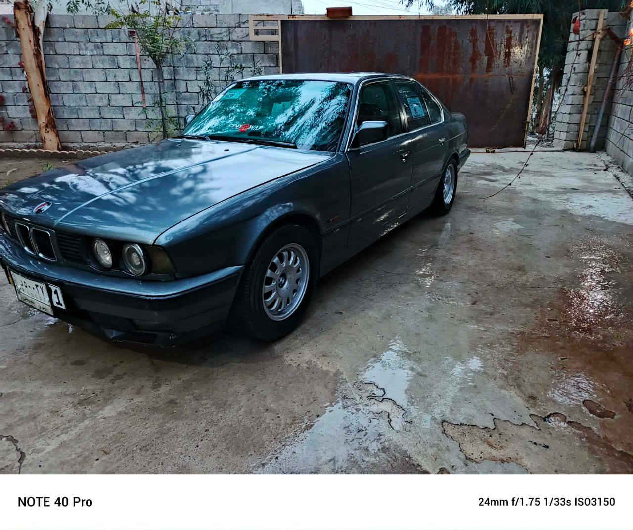 مرحبا بي ام للبيع 525 كير اوتو محرك مفتوح صدر نص عمر رقم الماني نينوى سنويه لل 2027  موديل 90 عنوان صلاح الدين تكريت  سعر 45 وبيها مجال او مراوس  ب جارجر ادوات هاتف ‭0782 332 0905‬
