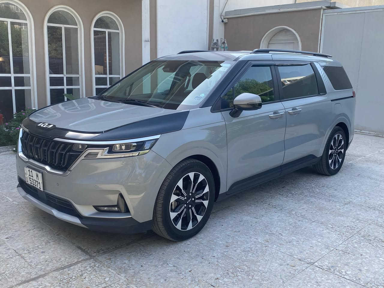 كيا كرنفال وارد امريكي مواصفاتها معروفه كشنات جلدوكهرباء  تبريد ٣ قطع  بروجكتر دعامية  شاشة كاميرا بصمة تشغيل عن بعد  حساسات خلفيه. لايتات لد لون سمنتي  هندبريك بصمة موديل ٢٢ 
مكان بغداد

***********
