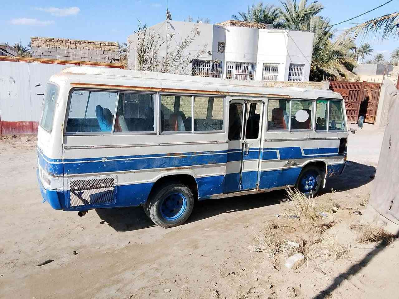 السلام عليكم كوستر للبيع موديل 81 السعر8

***********
