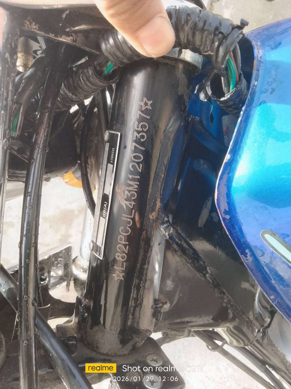 سلام عليكم دراجه للبيع مديل 2021 اوراق اصولي دراجه جاهزه كبل للشارع السعر 600 وبيه مجال قليل مكاني كربلاء الحسينيه
 ***********
