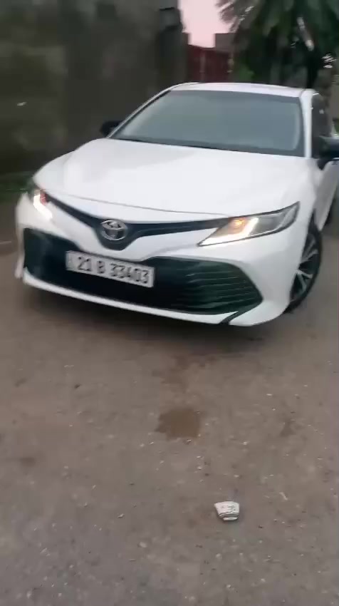 كامري ٢٠٢٠وبيها كتاب تضليل مكفولة  كفالة عامة نظيفة جدا على وضع الشركة رقم سليمانية 
السعر ١٩٥ وبيها مجال بسيط 
للتفاصيل ***********
***********
مكان السيارة ديالى الخالص
