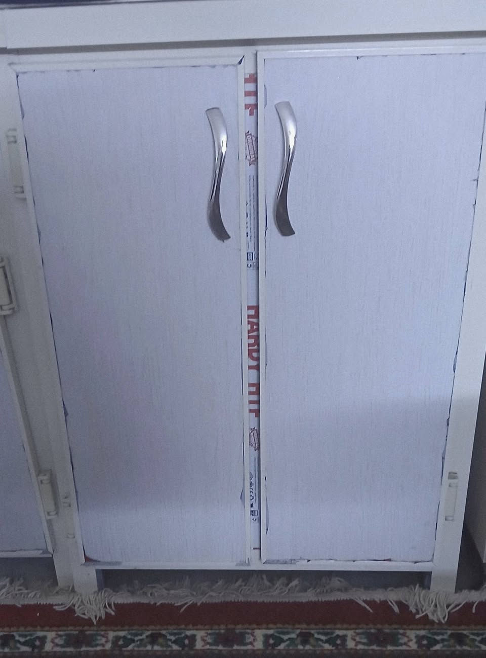 السلام عليكم
اغراض مستعملة للبيع 
سنك + دولاب + ميز طعام مع ٦ كراسي


**إذا كنت صاحب هذا الإعلان وتريد حذفه لأي سبب، رجاءا أرسل رسالة إلى الدعم الفني**