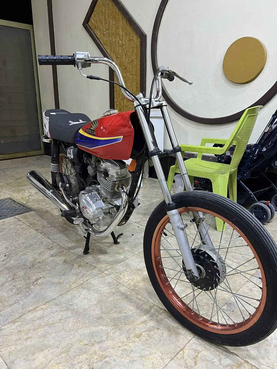 دراجه رابيدوه جاهزه مكينه كلش حلوه كلجات جديده شلعه فول  تخم تاير سعر ٤٠٠ وبخدمت المشتري  عنواني بصره قبله حي المهندسين  ***********
