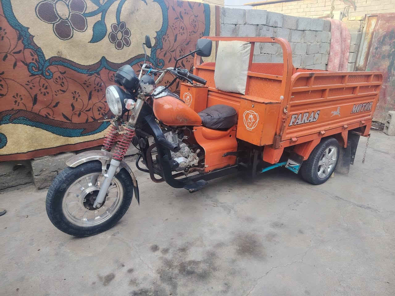 السلام عليكم شباب ستوته البيع فرس مكينه جديده ستوته جاهزه ستوته أوراق موديل 18مكاني البصره القرنه وهاذه رقمي /***********
